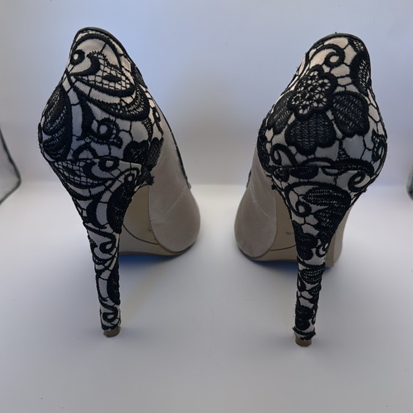 Nine West cream lace heels size 7 - Picture 2 of 4